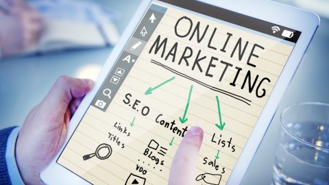 SEO i strategia treści dla strony firmy usługowej w serwisie opartym o ICEberg CMS