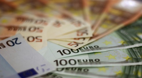 Dostępność w projektach społecznych i grantowych — obowiązki, dobre praktyki i procedury
