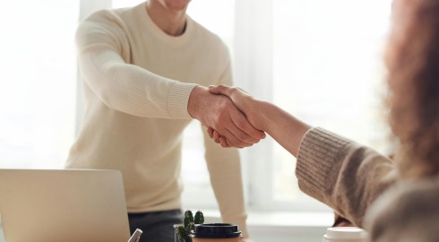 Współpraca marketingu i sprzedaży – klucz do sukcesu biznesowego