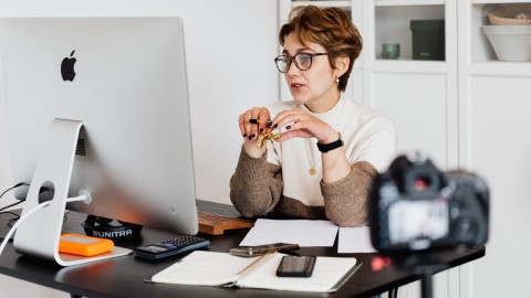 fot. Pexels - Karolina Grabowska Wdrażanie platform szkoleniowych