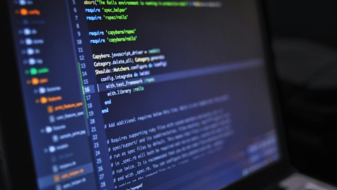 fot. Pexels - luis gomes Aktualizacja (upgrade) to PHP 8: Dlaczego tylko 37% stron PHP korzysta z tej wersji po 4 latach?