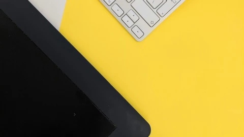 fot. Unsplash - Georgie Cobbs TOFU w lejku marketingu treści: wykorzystanie CMS do osiągnięcia sukcesu