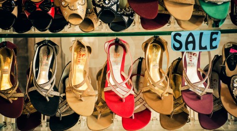 Re-commerce: Ekologiczne i ekonomiczne drugie życie produktów na którym można zarobić. Portale ogłoszeniowe - bazary online skupiające społeczność sprzedających i kupujących